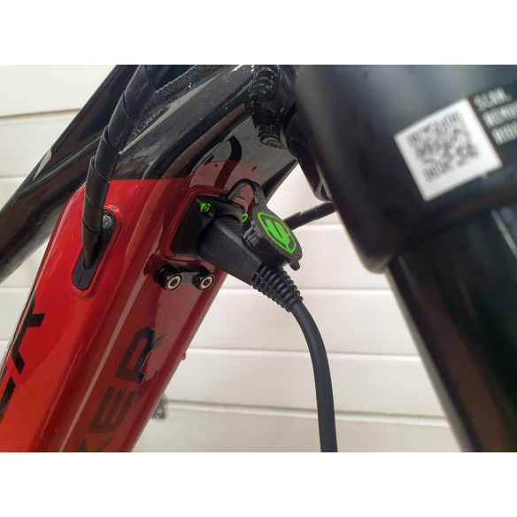 MONDRAKAP - Couvercle Hermétique Amélioré pour Port de Charge Mondraker avec Vis Colorées