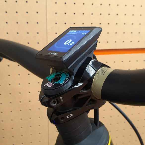 MASTERSTEM DUO - Stem Mount for Bosch KIOX 300 and KIOX 500 (Includes Bosch EB13100009)