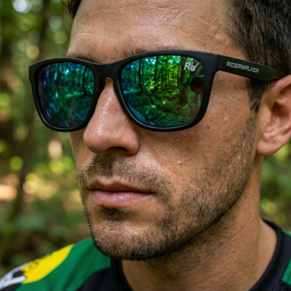 PADDOCK - Gafas de Sol Polarizadas Lifestyle - Montura Negra Mate & Lentes TAC Antirreflejos