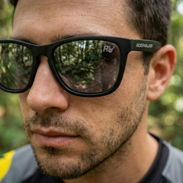 PADDOCK - Polarized Lifestyle Sunglasses - Matte Black Frame & Anti-Glare TAC Lenses
