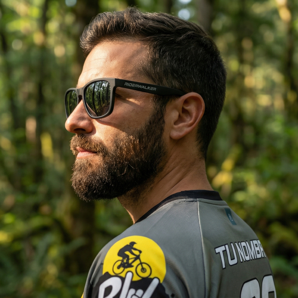 PADDOCK - Lunettes de Soleil Polarisées Lifestyle - Monture Noire Mate & Verres TAC Antireflets