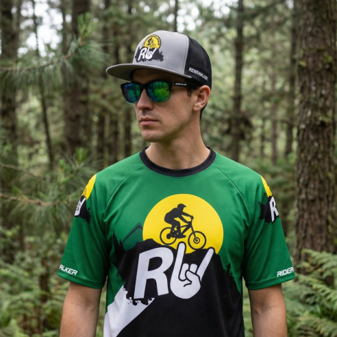 PODIUM - Polarisierte Lifestyle-Sonnenbrille -...