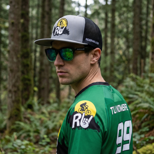 PODIUM - Polarized Lifestyle Sunglasses - Two-tone Frame & Anti-glare TAC Lenses