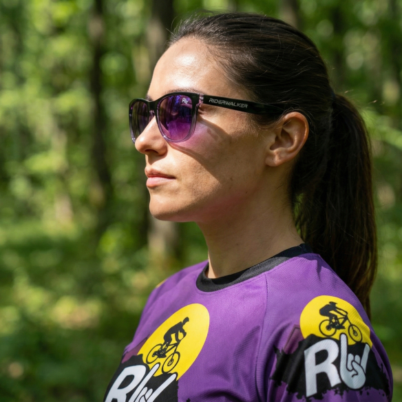 PODIUM - Polarisierte Lifestyle-Sonnenbrille - Zweifarbiger Rahmen & Entspiegelte TAC-Gläser