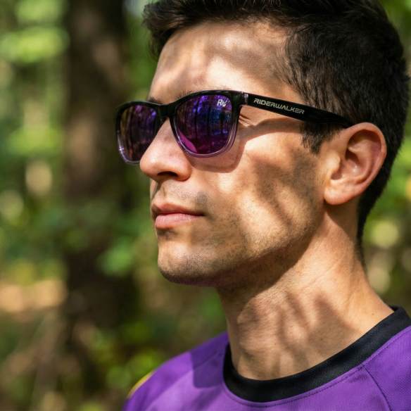 PODIUM - Polarisierte Lifestyle-Sonnenbrille - Zweifarbiger Rahmen & Entspiegelte TAC-Gläser