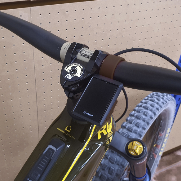 SLIMKIOX - ULTRASLIM Handlebar Mount for Bosch KIOX 300